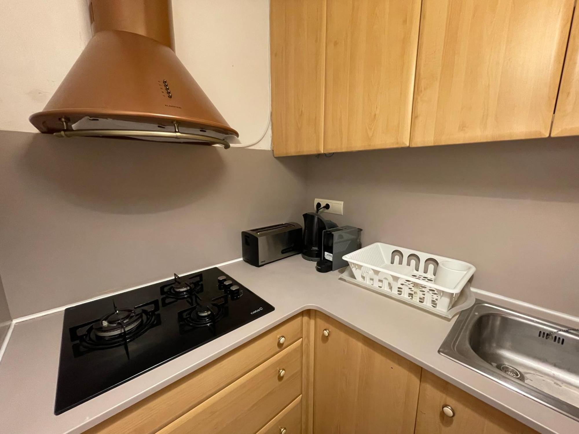 Апартаменты Apartamento Tranquilo Y Del Barrio Барселона Экстерьер фото